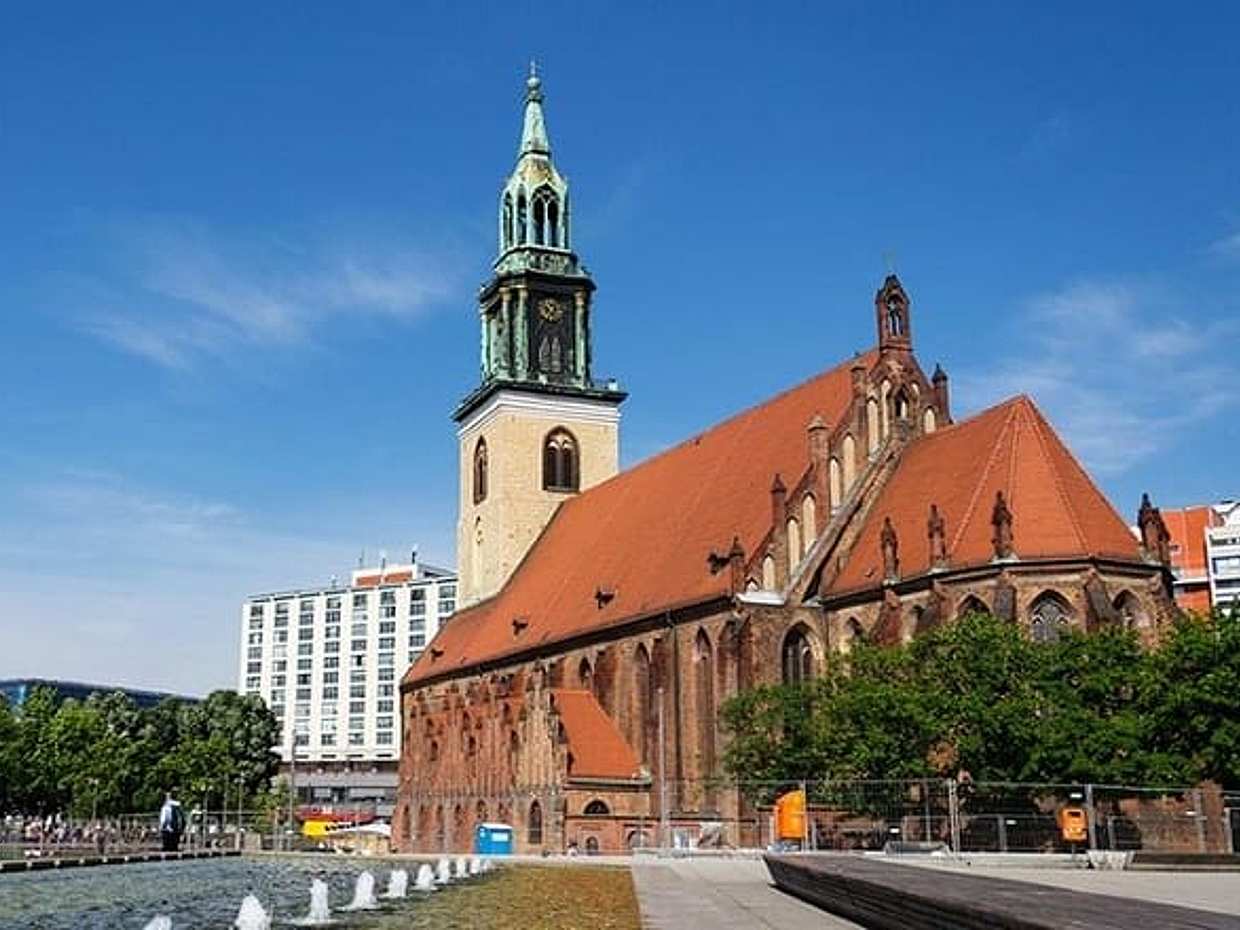 <p>Bracia Grimm w Berlinie: gra eksploracyjna „Opowieść o opowieściach” w Niemczech</p>, photo 2
