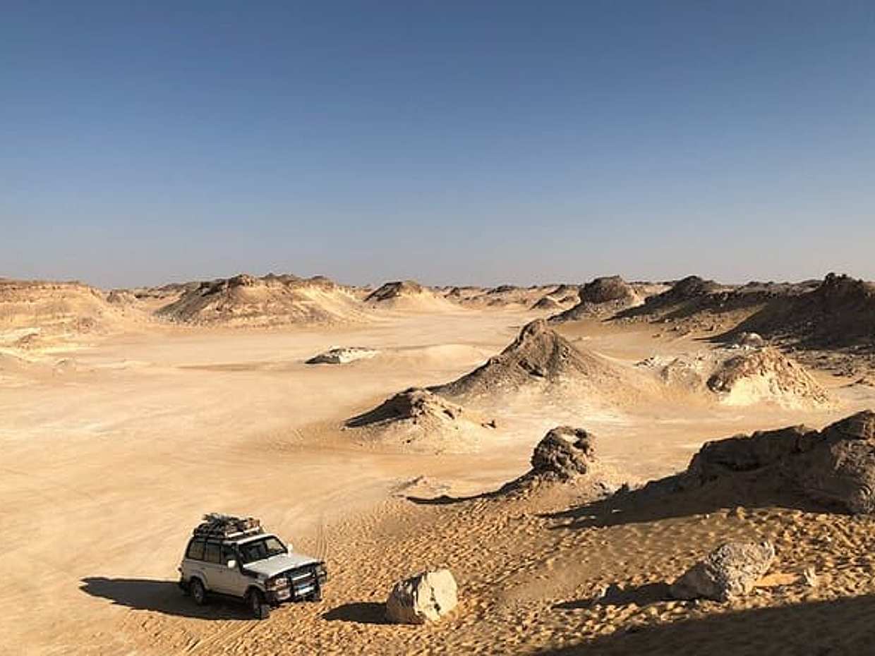 Private Tour in Bahariya Oasis and Black and White Desert, photo 4