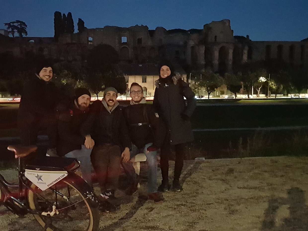 Roma'da Gün Batımı, Manzaralar ve İtalya'daki Akşam Işıkları ile Gece Şehir Bisikleti Turu, photo 5