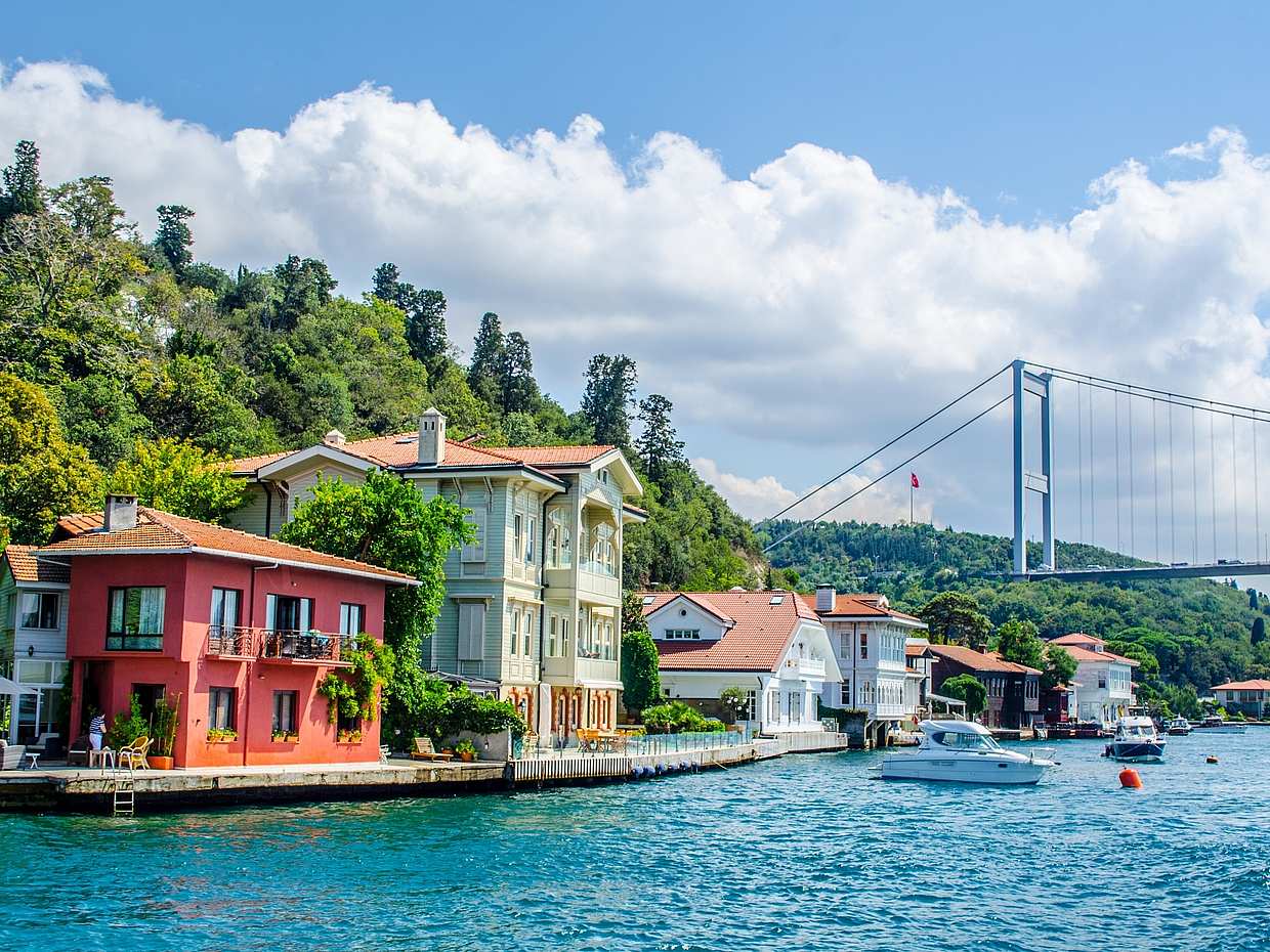 2-hour Bosphorus Cruise Tour in Istanbul, photo 2