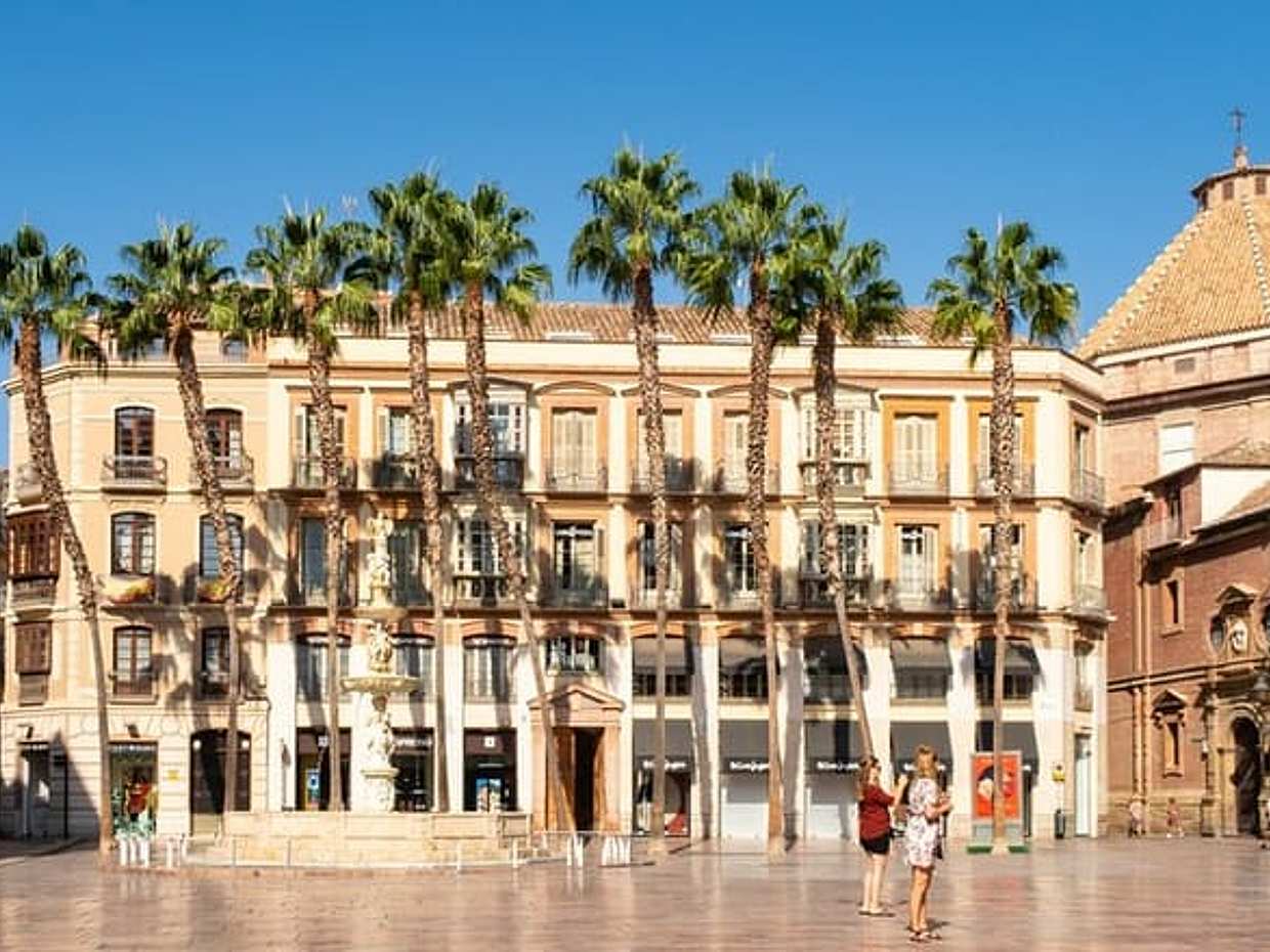 Malaga 亮点探索游戏与西班牙之旅