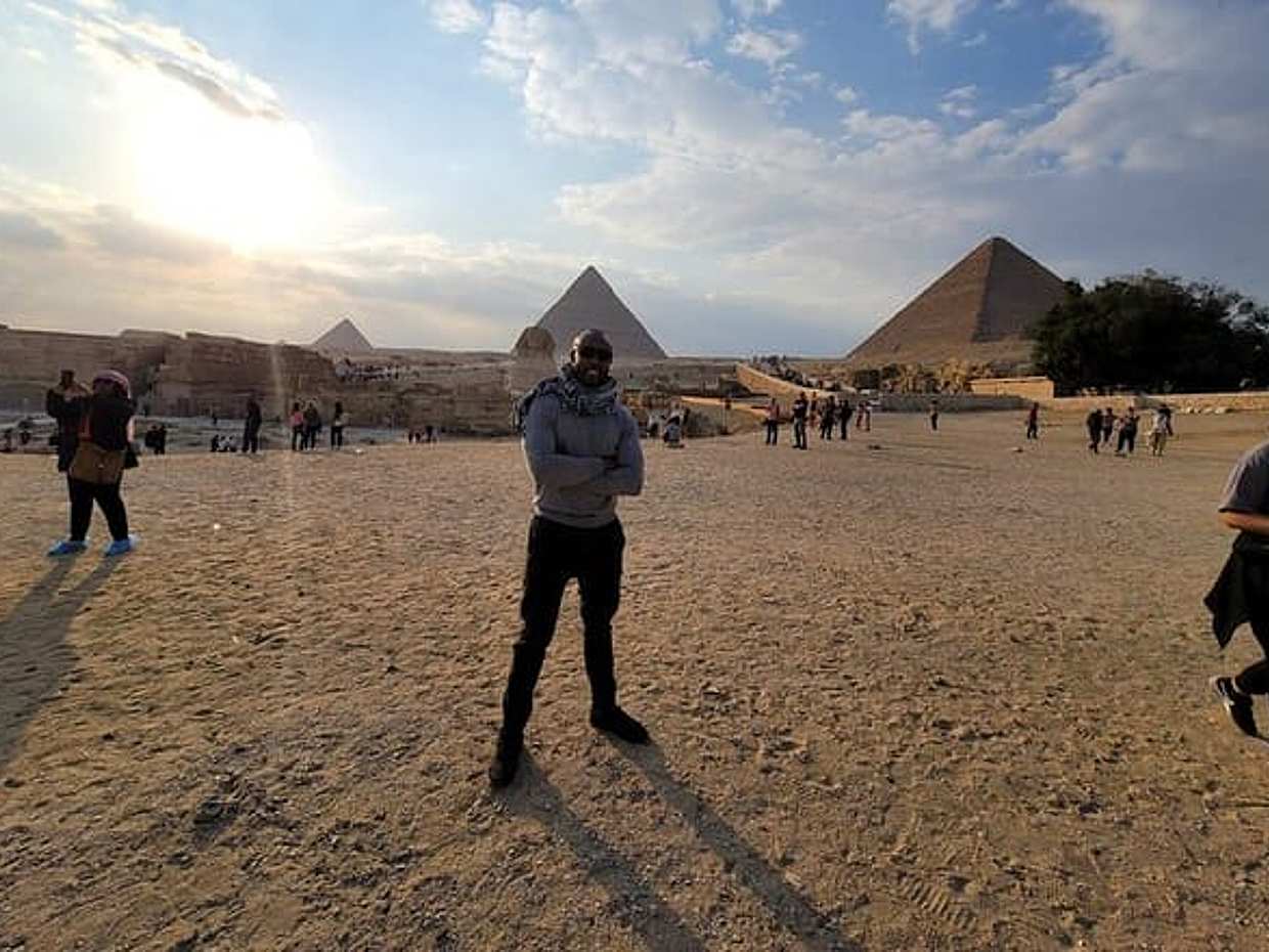 5 Hours Private Tour to Giza pyramids Sphinx and Old Coptic Cairo