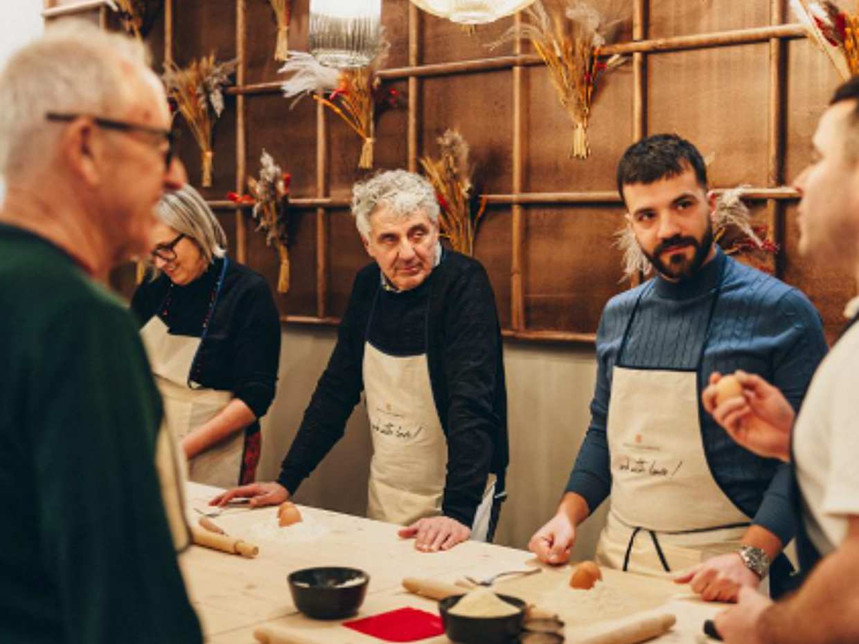 The Art of Pasta - Wine Pairing Soiree with Sommelier in Italy, Florence, photo 3