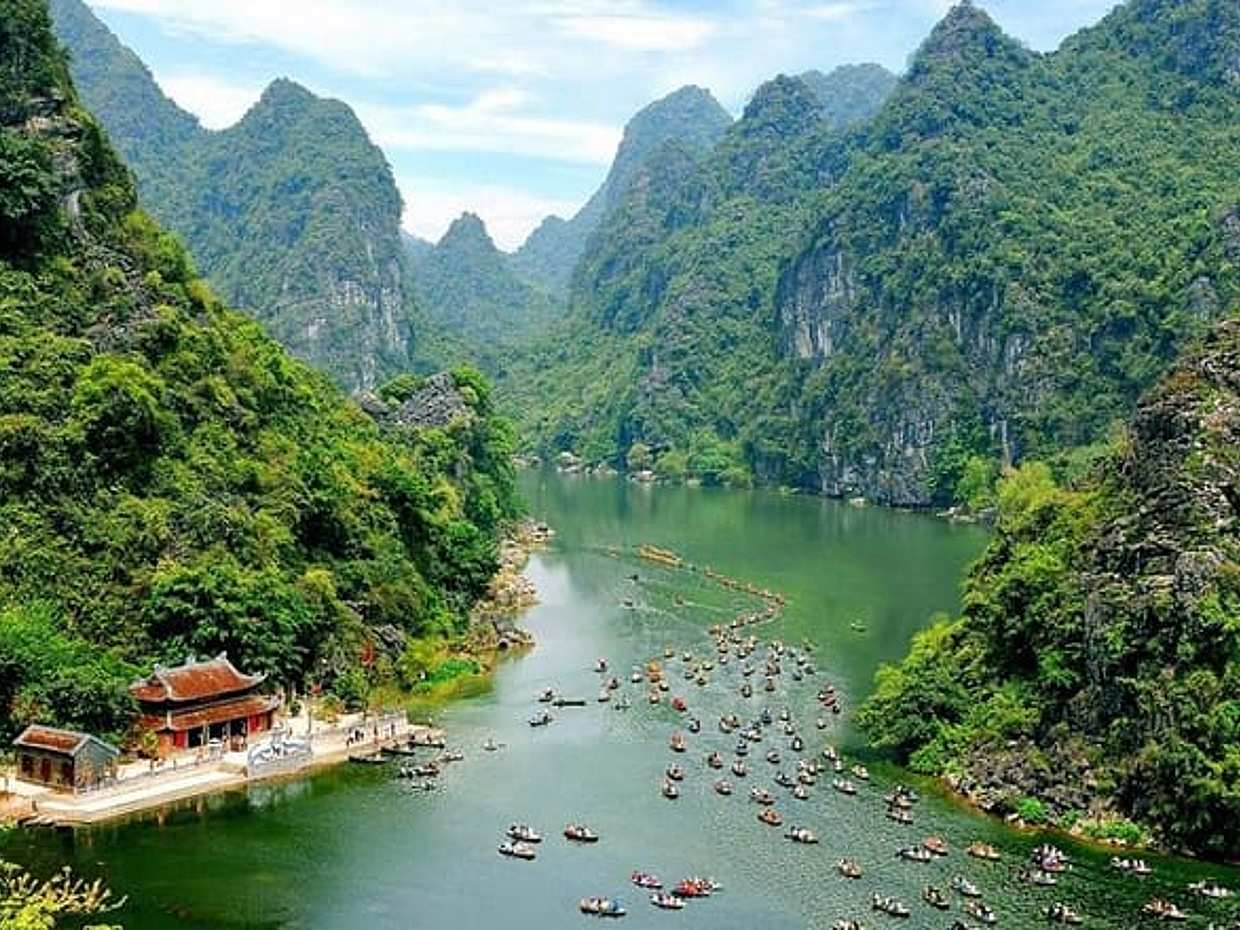 Private tour: Hoa Lu - Halong Bay On Land Day Tour, photo 4