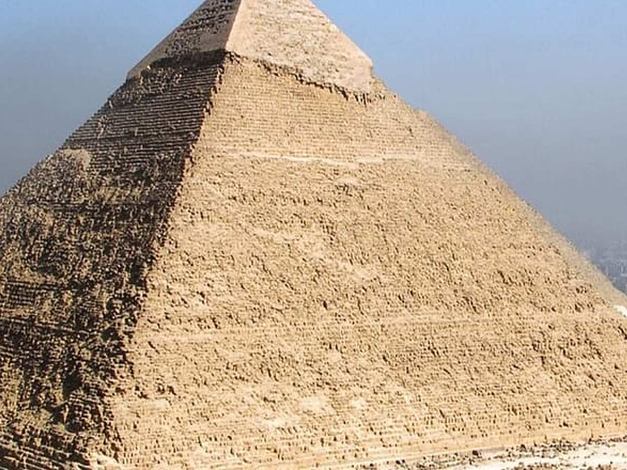 Visit Pyramids Of Giza in Cairo One of the Seven Wonders