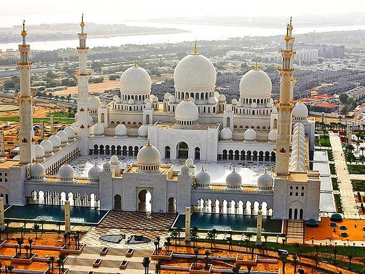 Abu Dhabi Trip Top Attractions Moments in United Arab Emirates, Dubai
