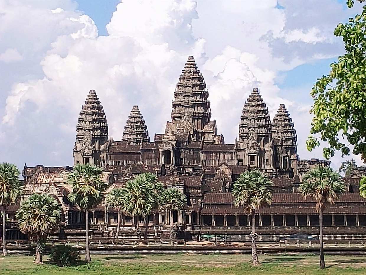 Private Trekking Tour to The World Heritage Temples in Cambodia, Krong Siem Reap, photo 2