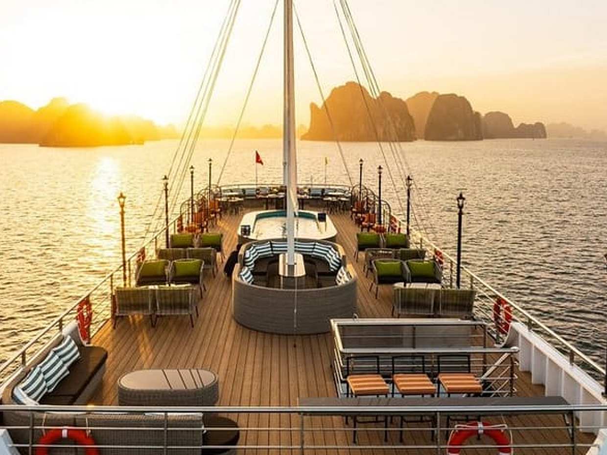 07 ore di lusso, esplora la Baia di Halong con La Casta Daily Cruise in Vietnam, Ha Long, photo 3