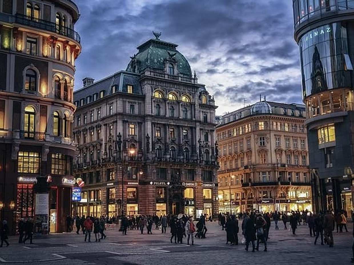 Vienna Private Walking Tour - 3 hours with Local Guide in Austria, photo 5