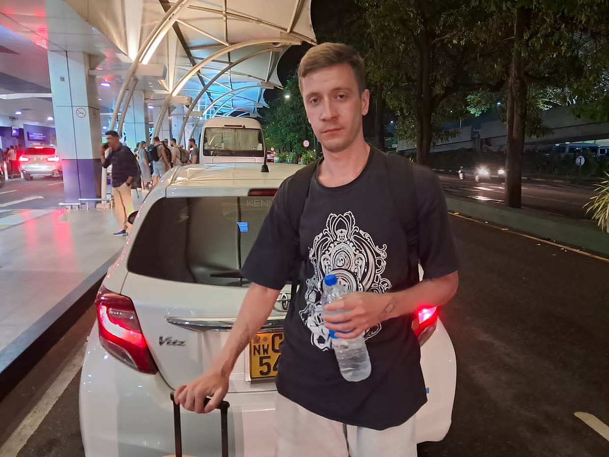 Privétransfer van CMB naar Kandy in Sri Lanka, Colombo.