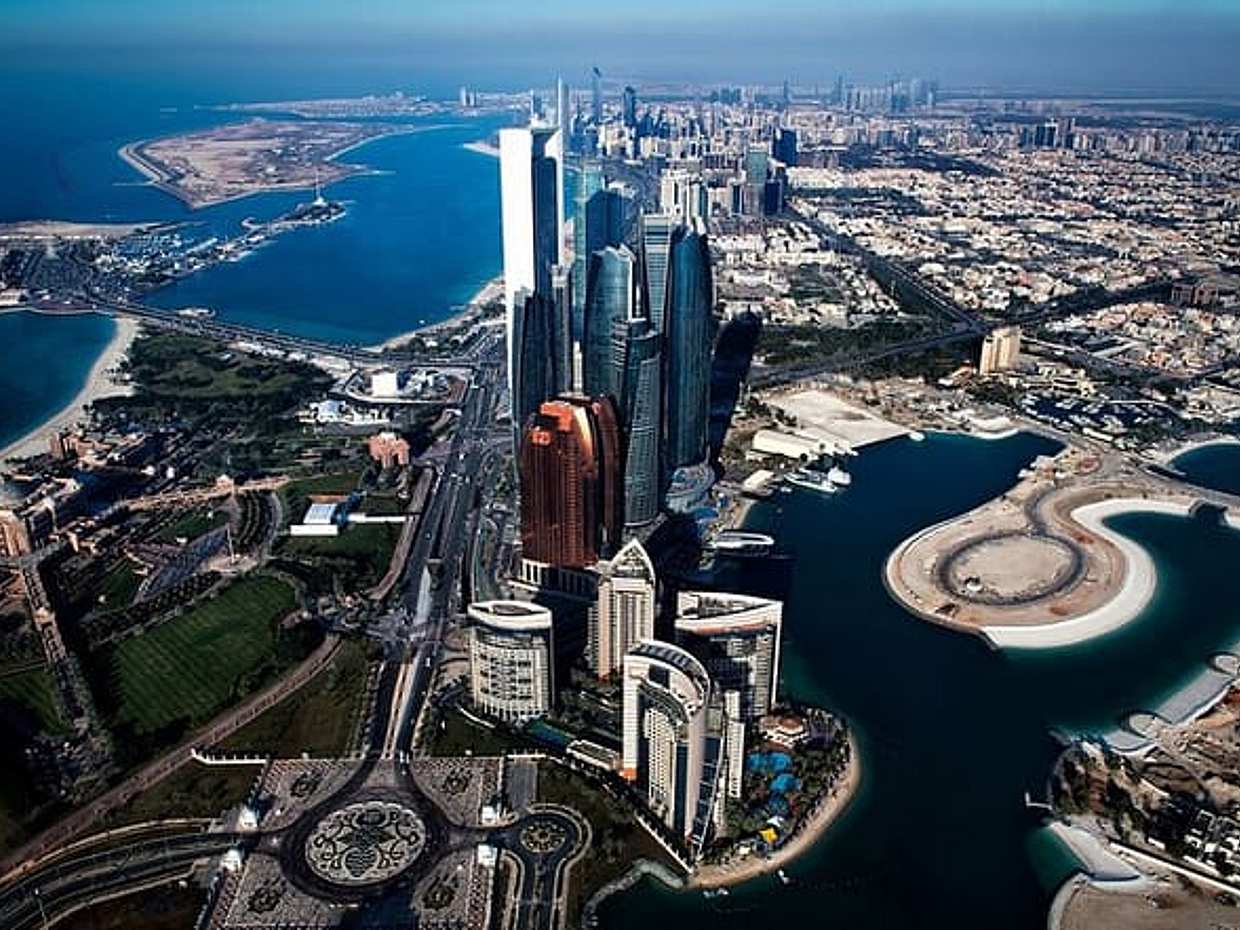 Dubai to Abu Dhabi City Tour With Ferrari World Admission Ticket, photo 5