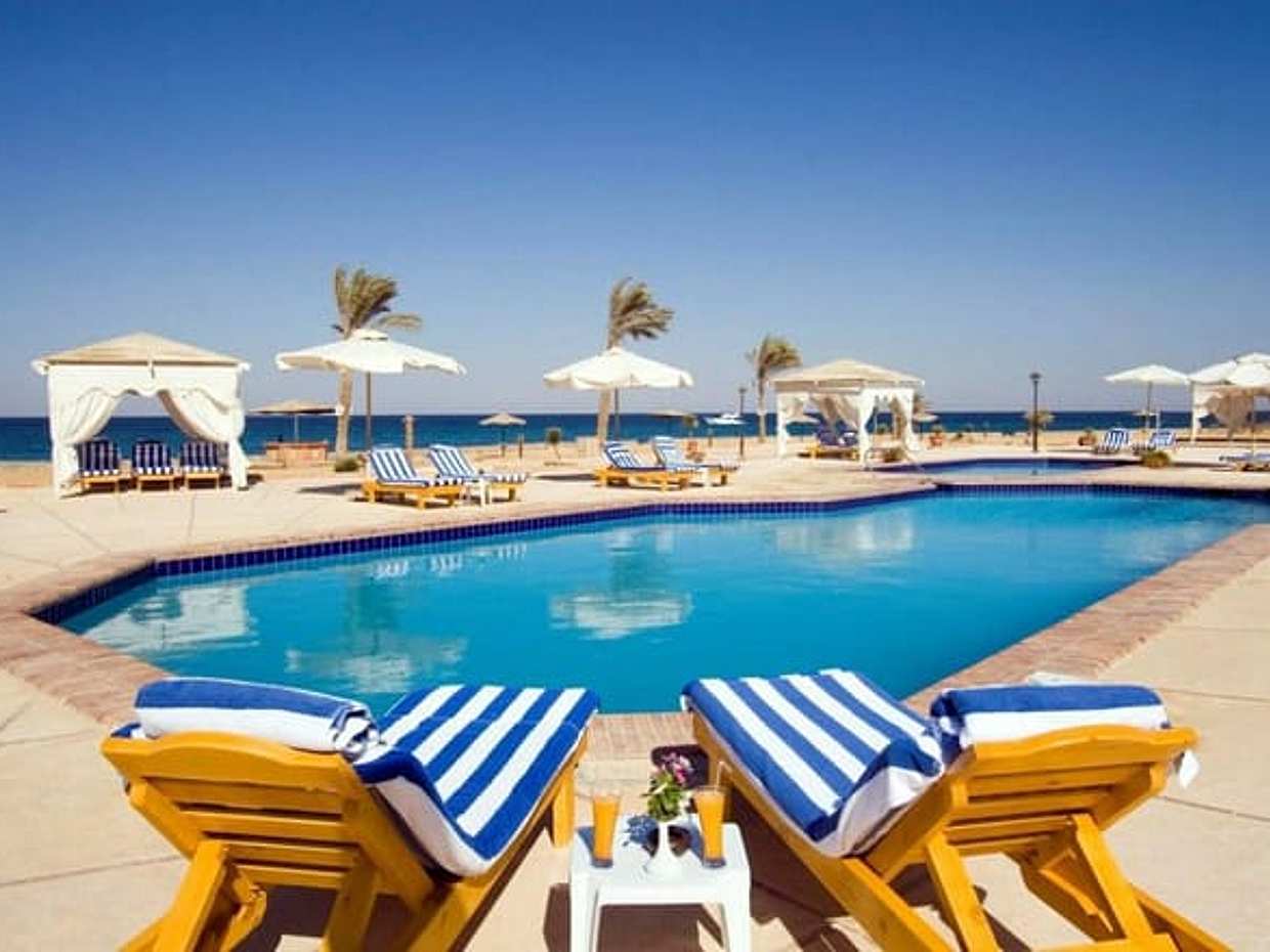Private Full day Relaxing Tour to El Ein El Sokhna with Pickup, photo 3