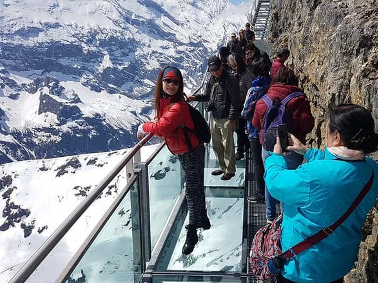 Schilthorn & Lauterbrunnen Valley Private Tour from Zürich in Switzerland, photo 2