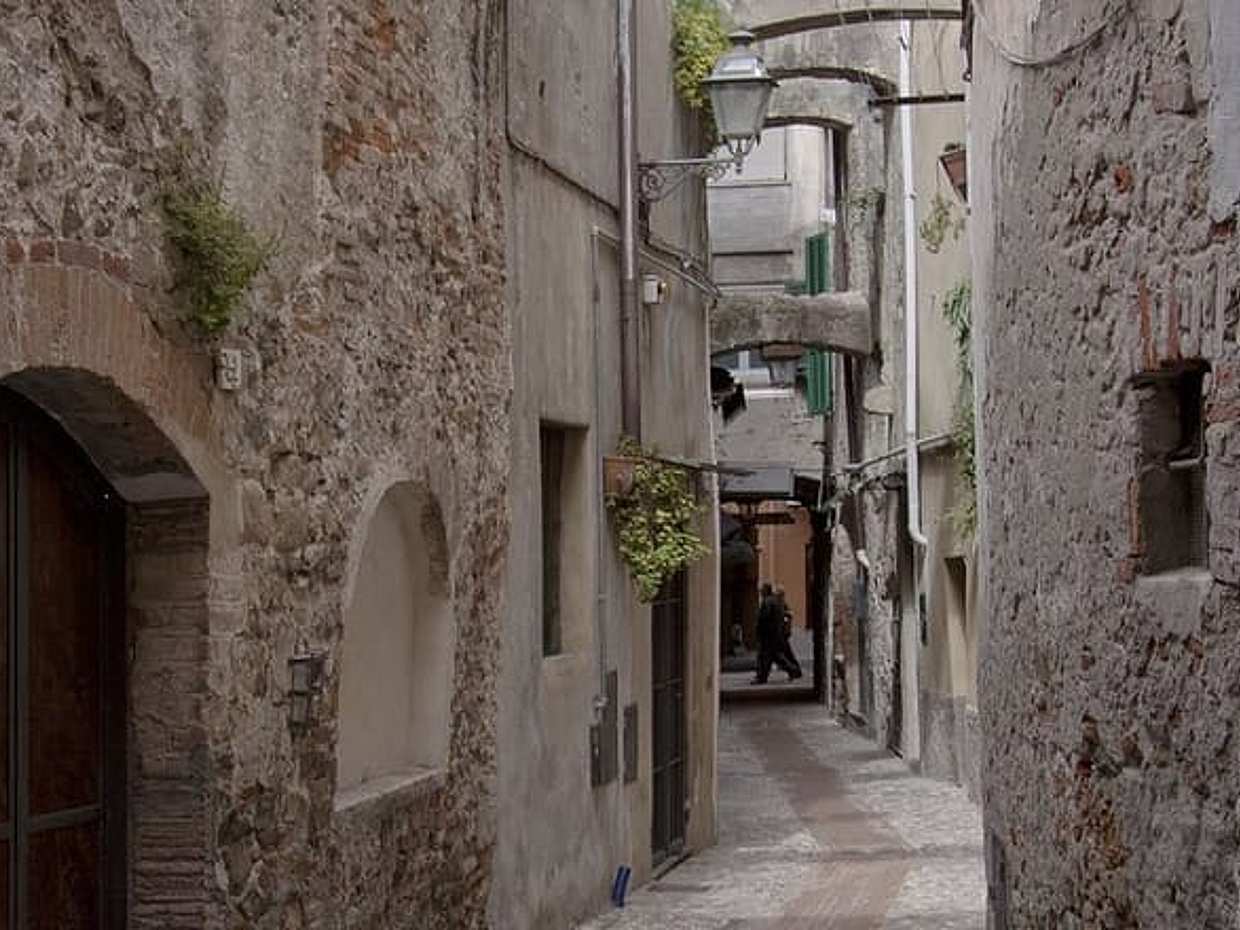 Savona - Private Guided Walking Tour