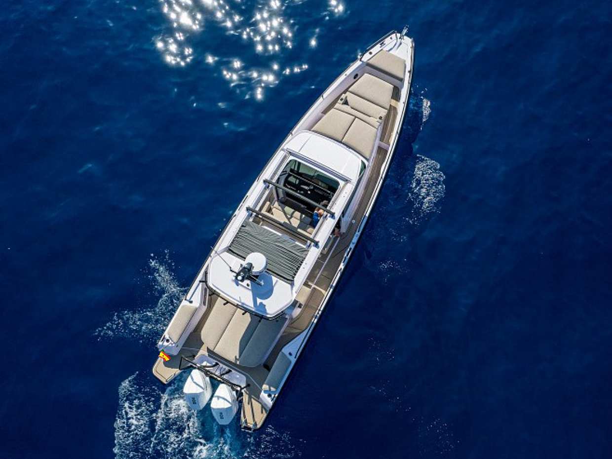Private Boat Cruise from Port D'Alcudia, Mallorca