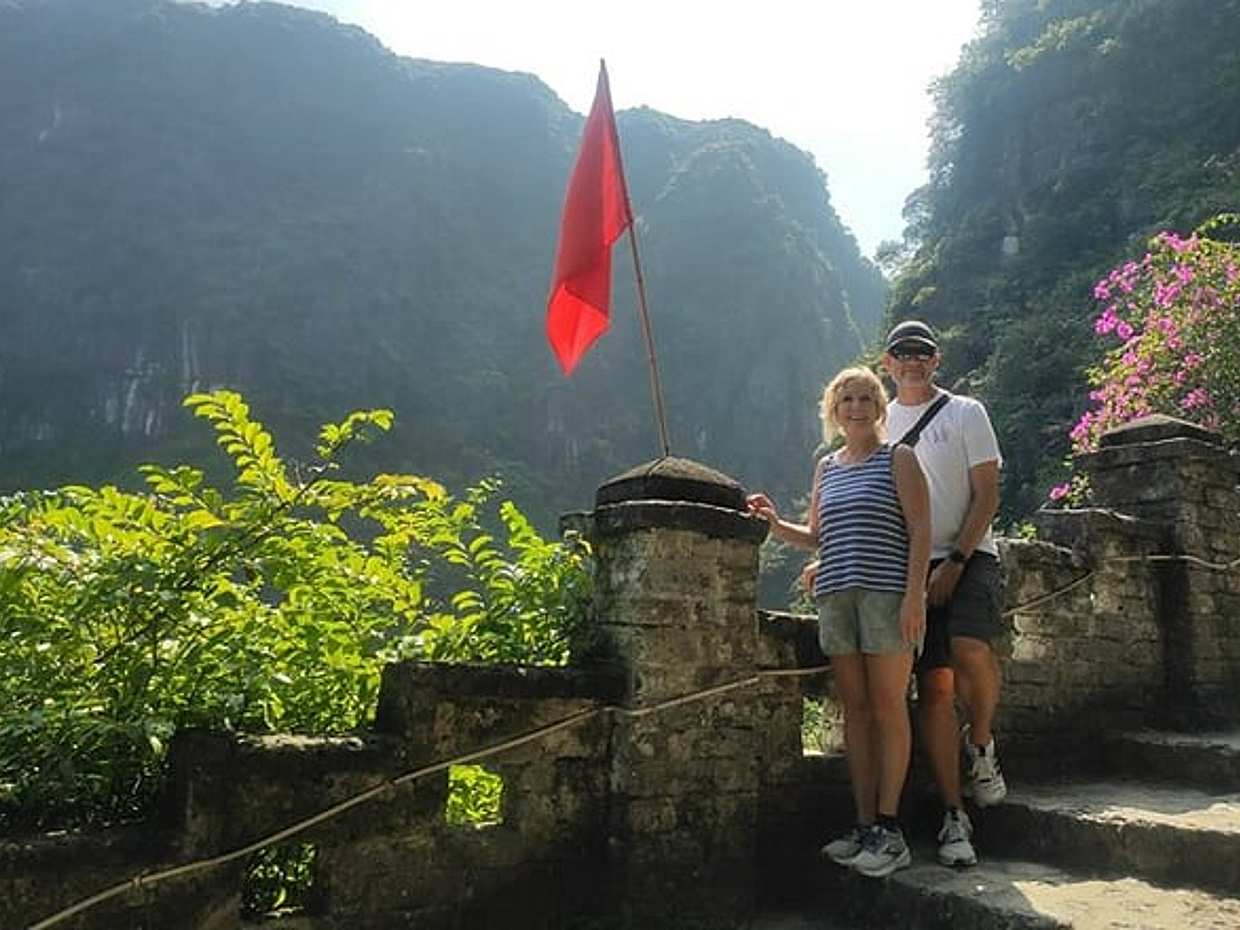 1 Day Luxury Tour in Bai Dinh, Trang An and Mua Cave From Hanoi, photo 5