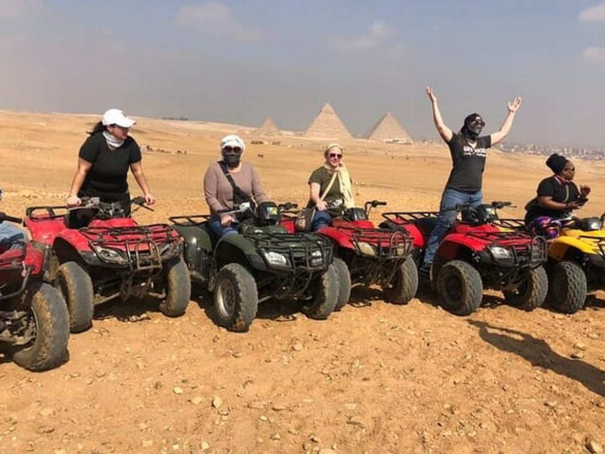Private day ,Quad bike adventure tour to Giza Pyramids from Cairo