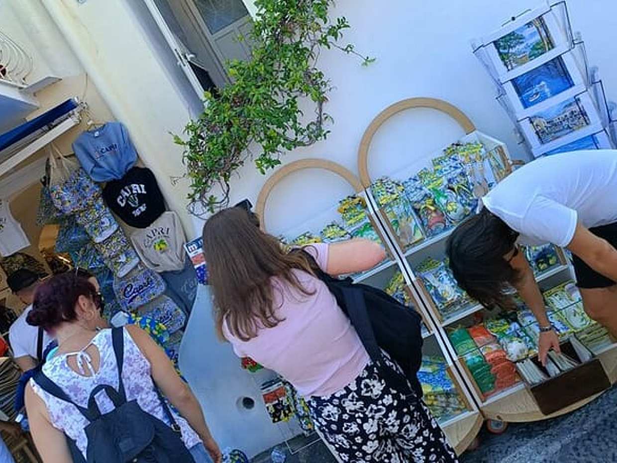 Capri Full Day Tour with Tour Guide and Ferry Tickets, photo 4