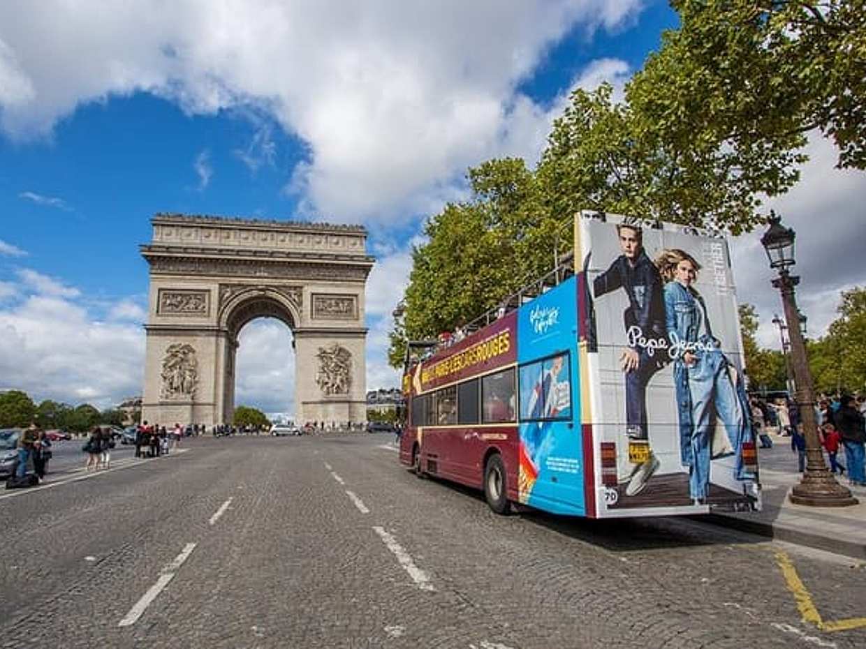 Paris - Sightseeing Bus Tour