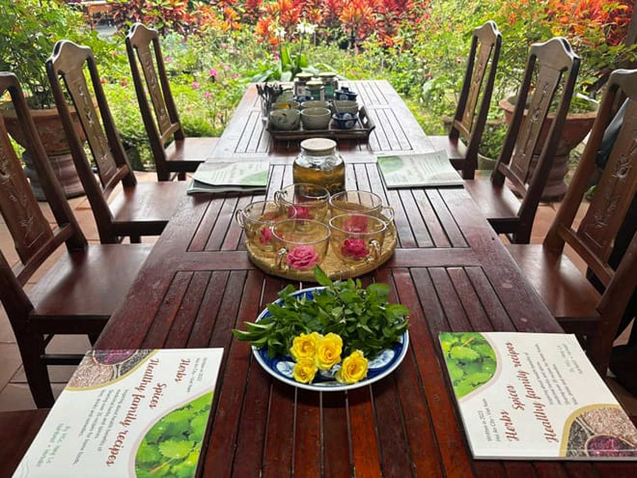 Private Tour - Hoi An - Enjoy Organic Herbal Tea Experience (Multiple Language Tour Guide), Vietnam, photo 2