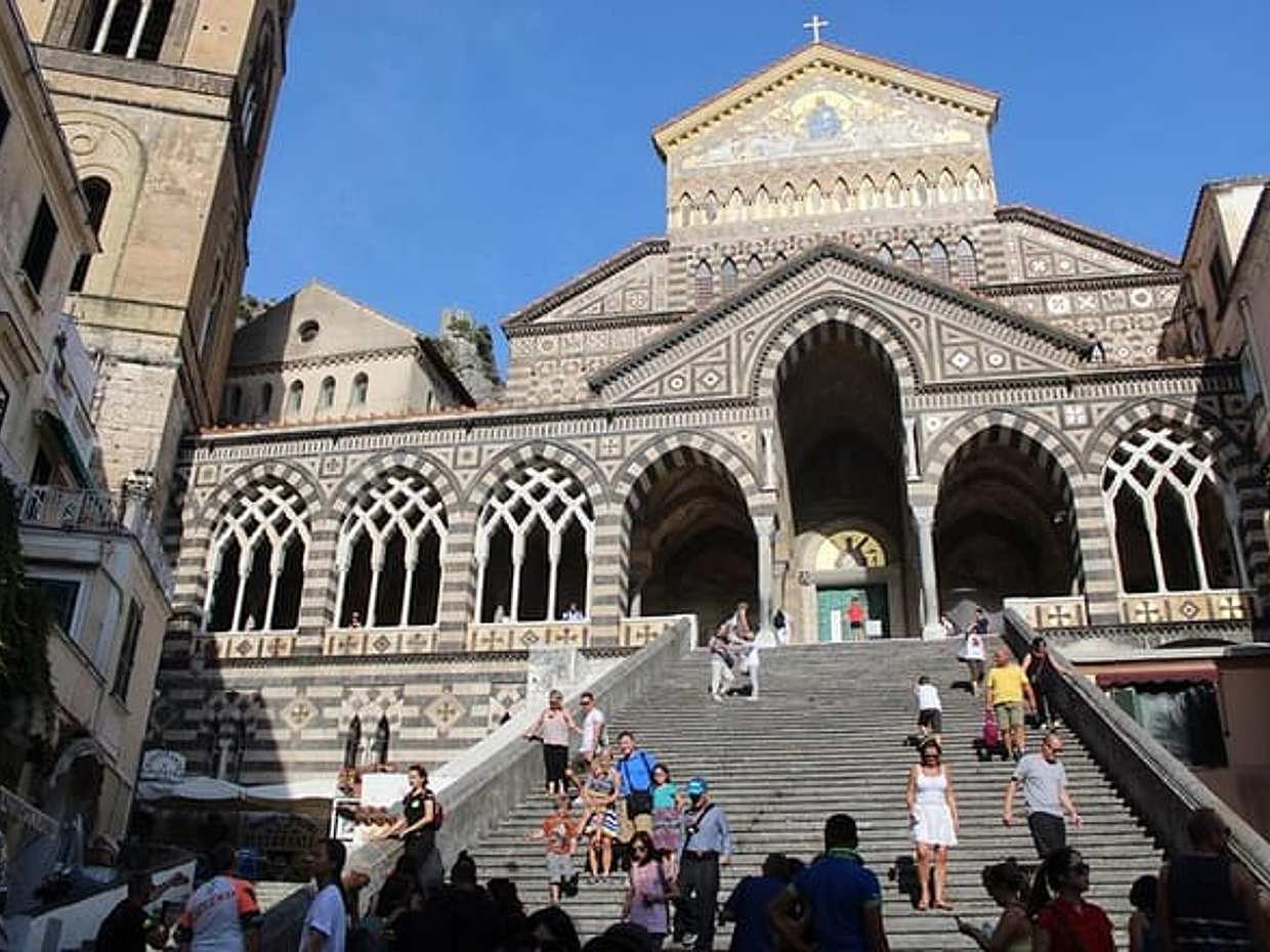 Private & exclusive tour in Amalfi Coast like a local:hightlight and hidden gems