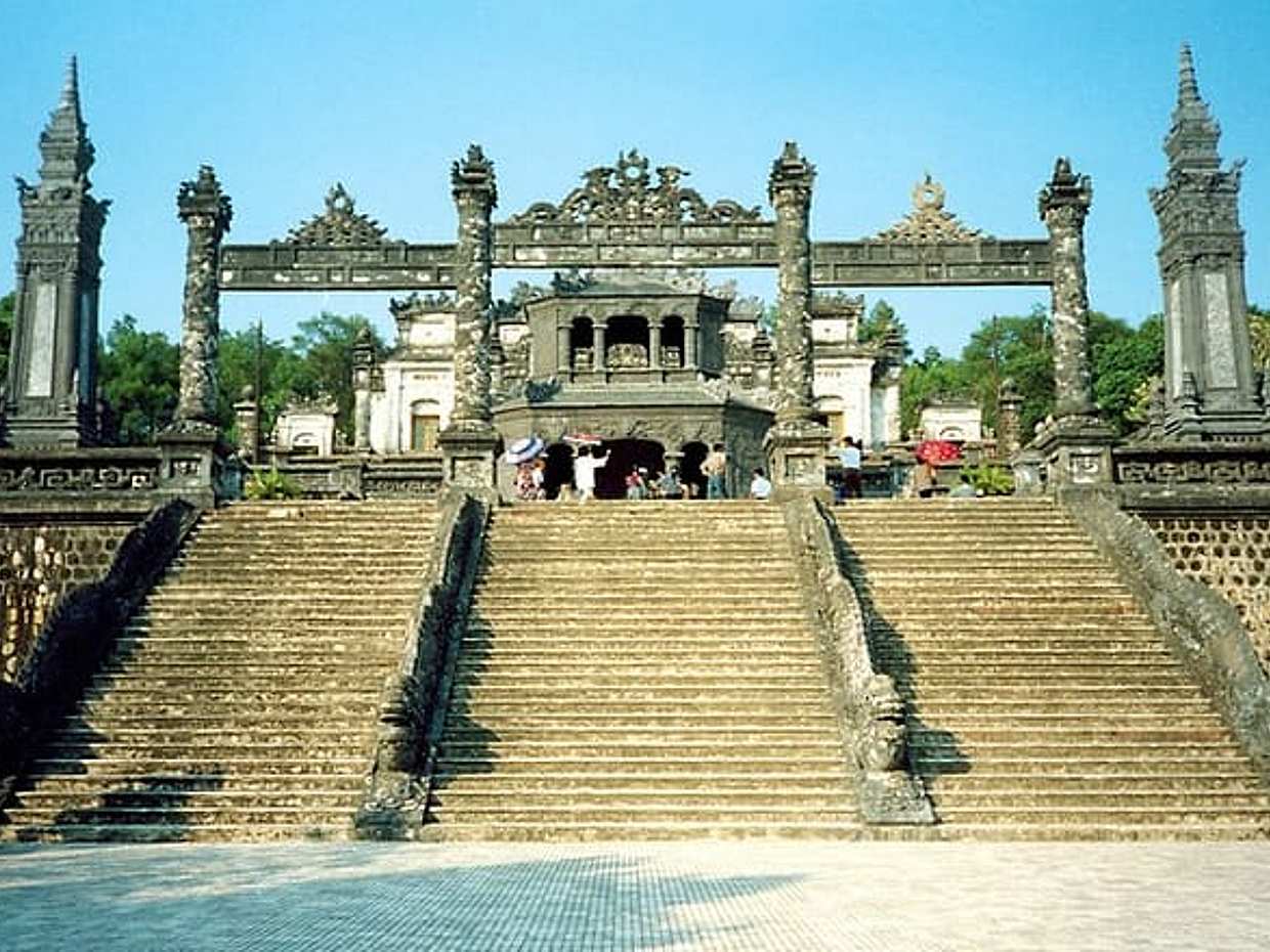 Hue city tour 1 day from Da Nang / Hoi An in Vietnam