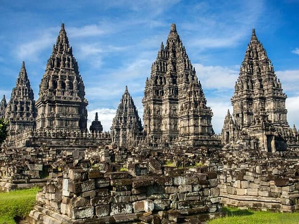 Prambanan Sunset and Ramayana Ballet with Dinner, photo 2