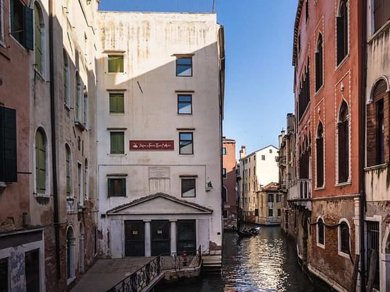 Discover the Wonders of Venice: Guided Tour with Romantic Gondola Ride, photo 5