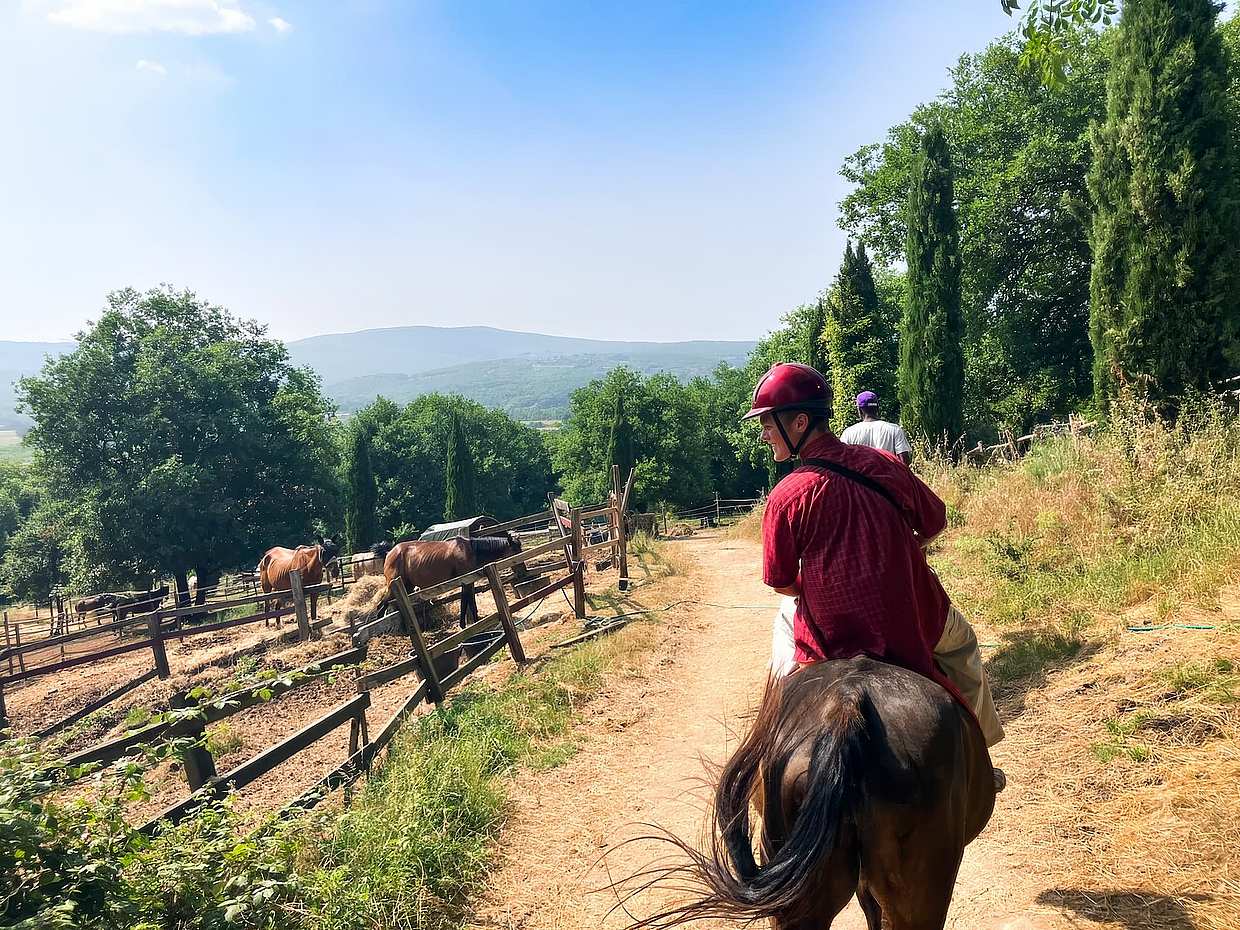 Tuscan Hills Horseback Riding Tour from Siena, Italy