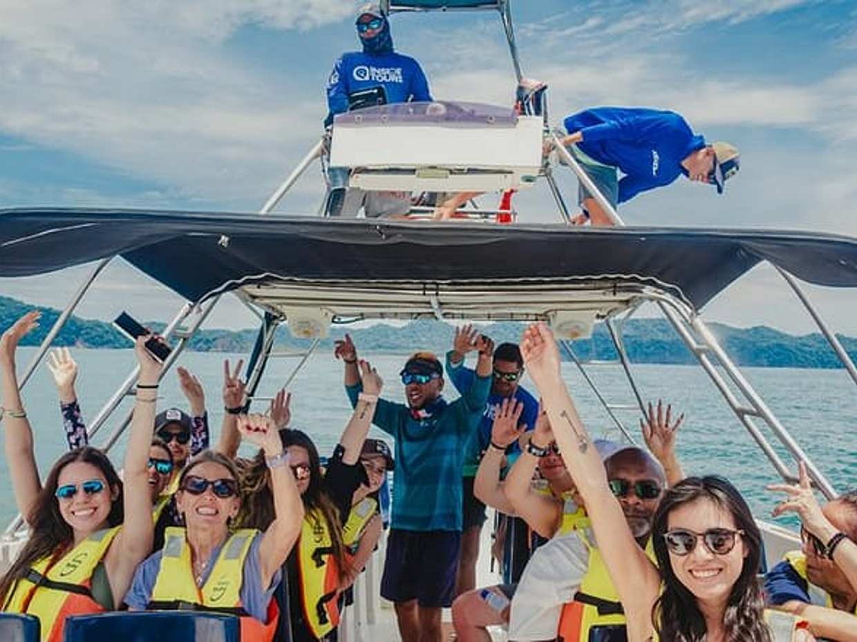 Tortuga Island Full Day Tour from San José with Lunch, photo 4
