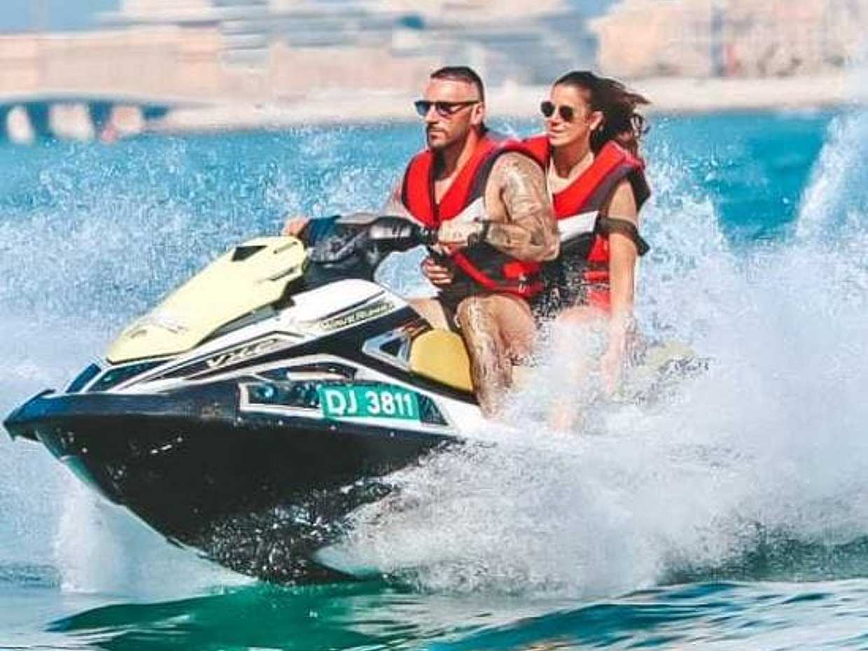 Jet Ski στο Ντουμπάι, Ηνωμένα Αραβικά Εμιράτα, photo 3