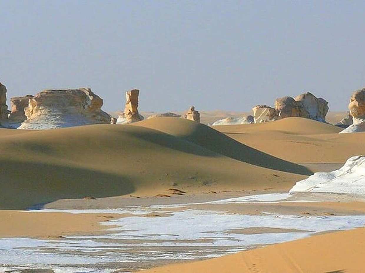 "White & Black Desert Safari – 1 Night, 2 Days of Exploration", photo 2