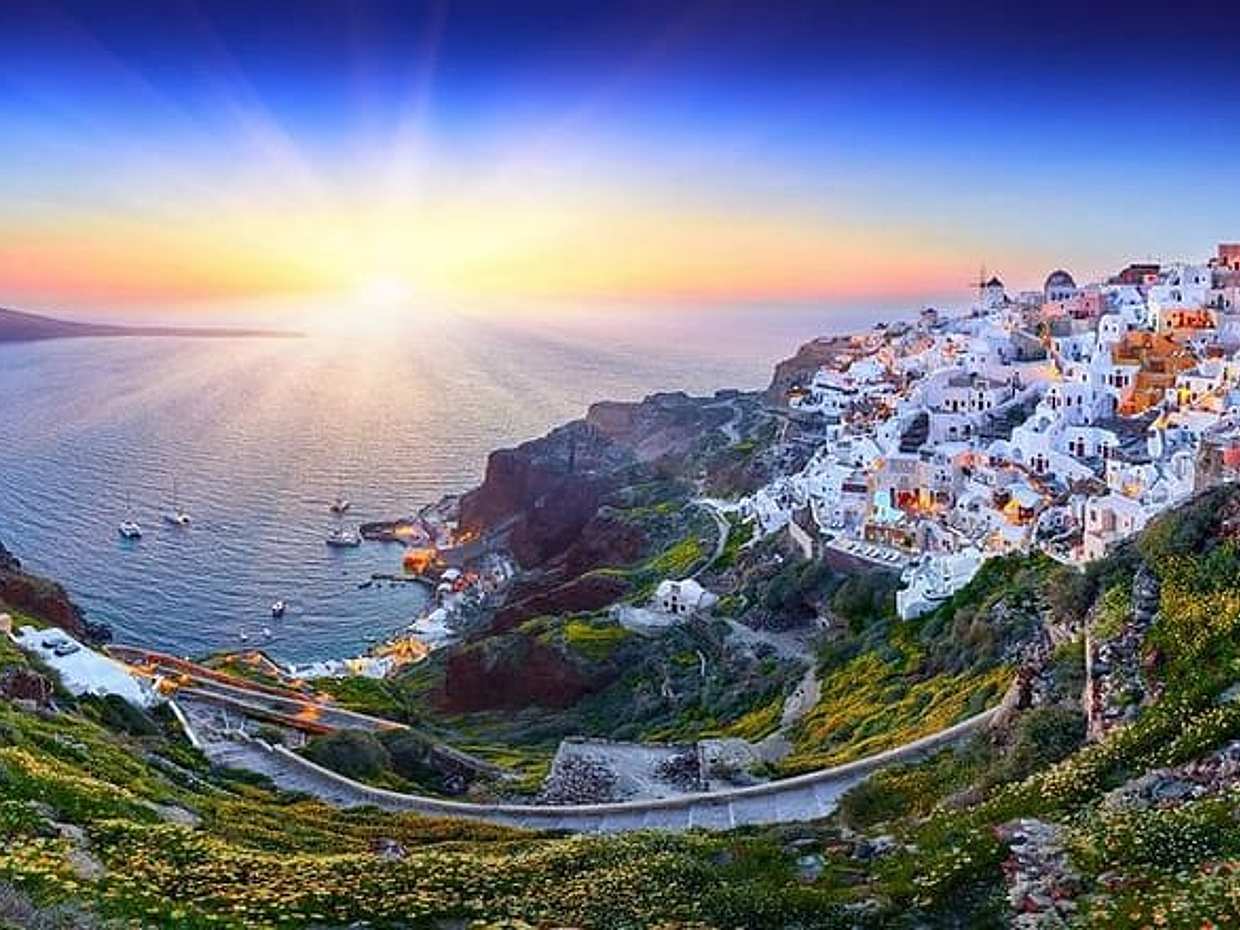 Croisière Dîner au Coucher de Soleil à Santorin, photo 4