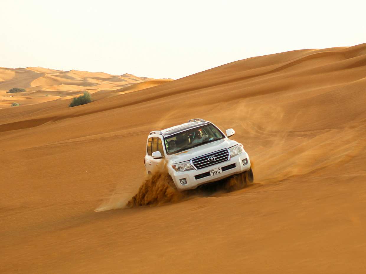 Dubai Evening Desert Safari with BBQ Dinner and Dune Bashing in United Arab Emirates