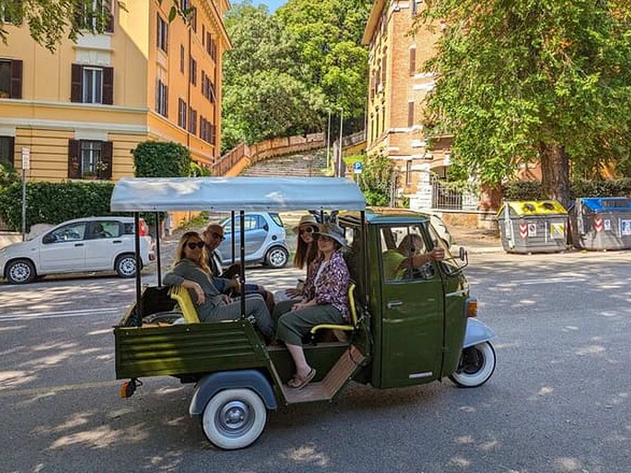 Private Tour Piaggio Ape Car Appia Antica & Food Tour, photo 5