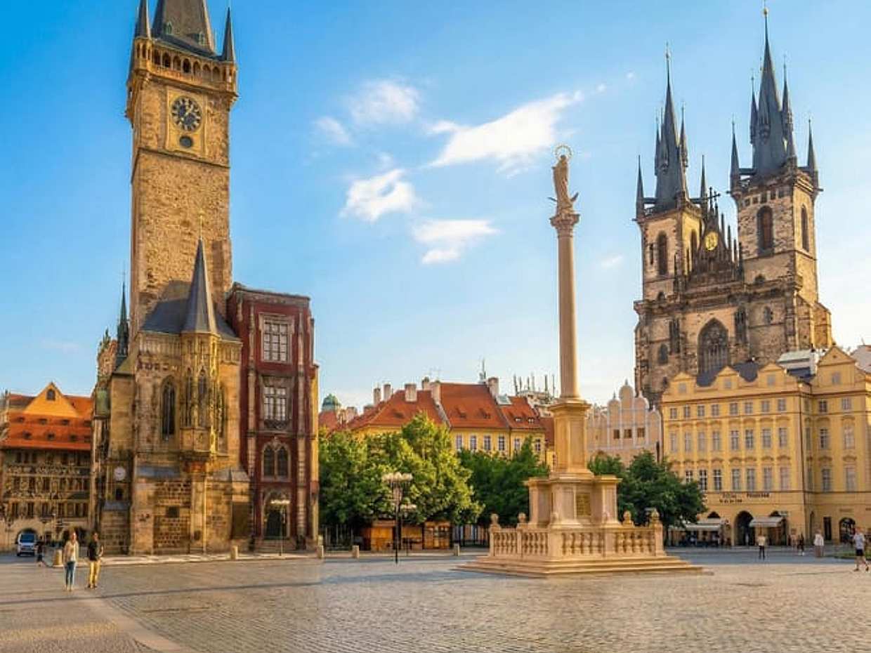 Prag Nehir Teknesi Gezisi ve Öğle Yemeği ile Yürüyüş Turu - Çekya'da 6 saat, photo 3