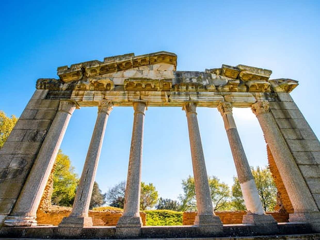 Half day tour with lunch from Vlora to Apollonia, Albania, photo 5