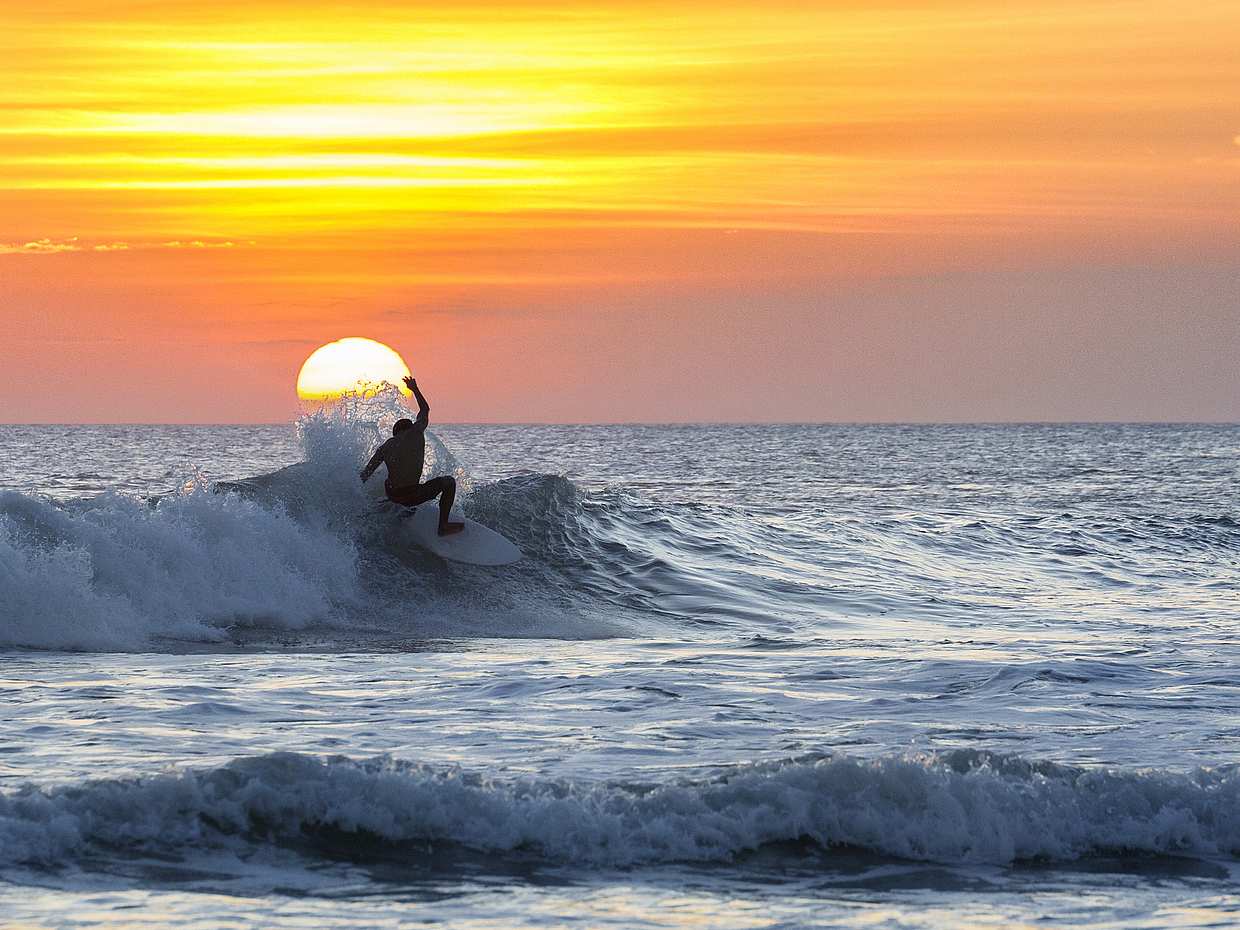 Surf Group-Lesson for People of any Level in Kuta, Indonesia