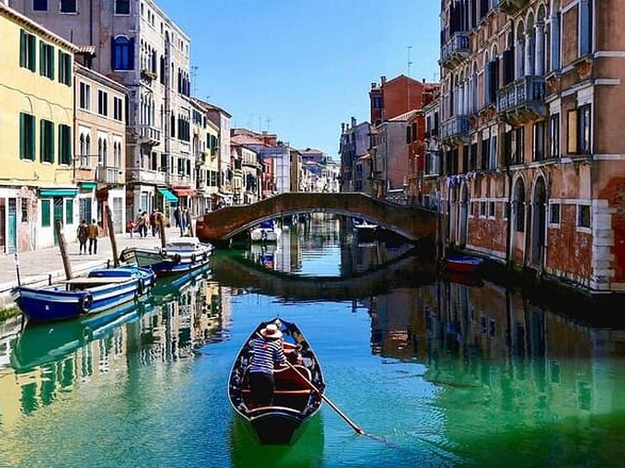 Morning Walking Tour of Venice with Mini Cruise, photo 2