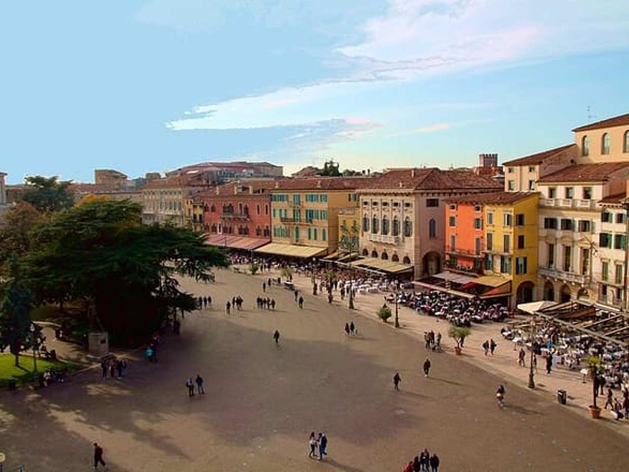 Private Day Trip From Venice To Verona, Romeo & Juliet Experience in Italy, photo 5