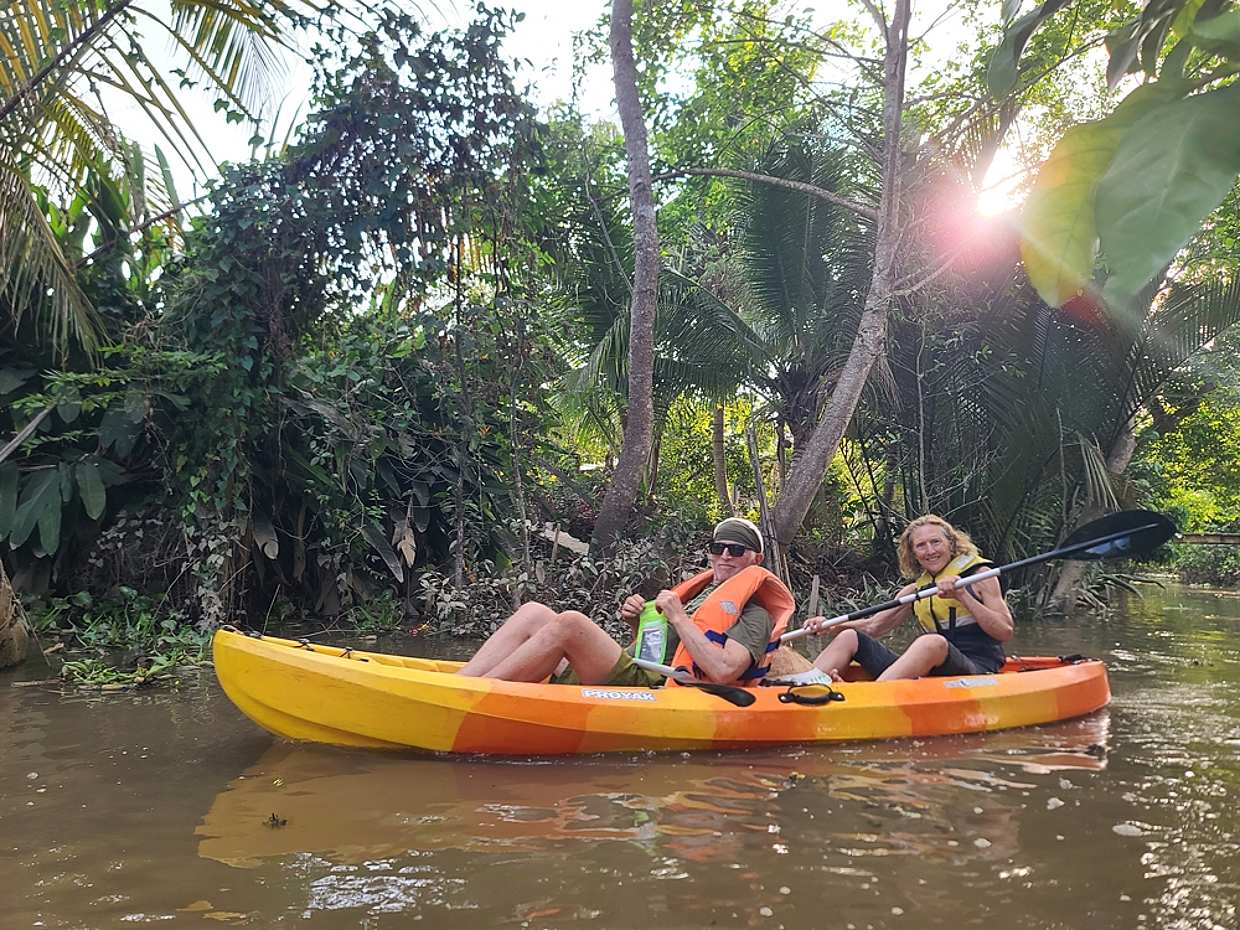 Full Day Experience the Mekong by Bikes, Boat and Kayak in Vietnam, Ho Chi Minh City, photo 5
