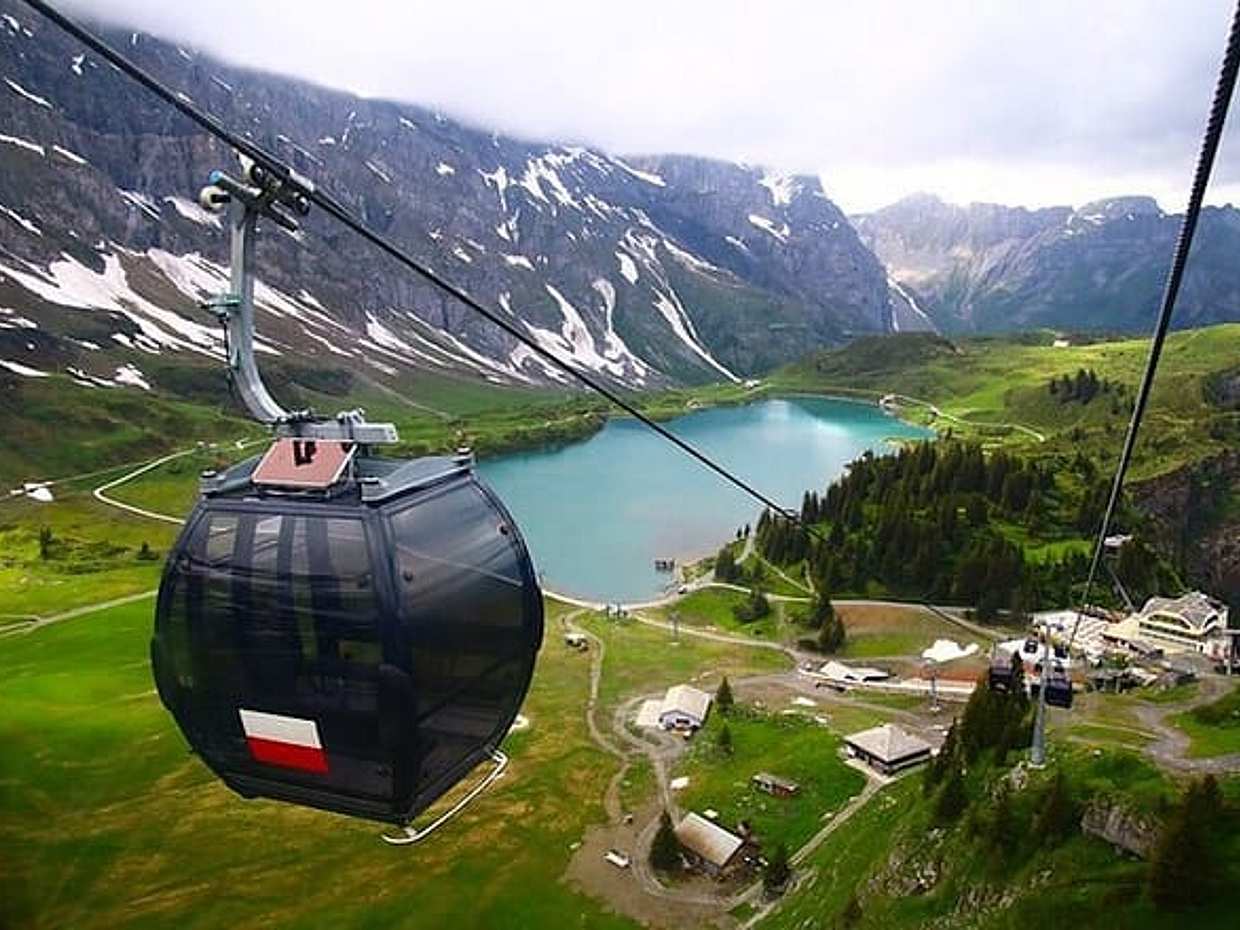 Private tour from Zurich to Mount Titlis and Lucerne in Switzerland, Zürich