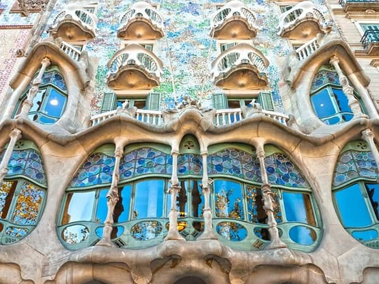 Gaudi's Masterpieces in Barcelona: Quest Experience in Spain, photo 4
