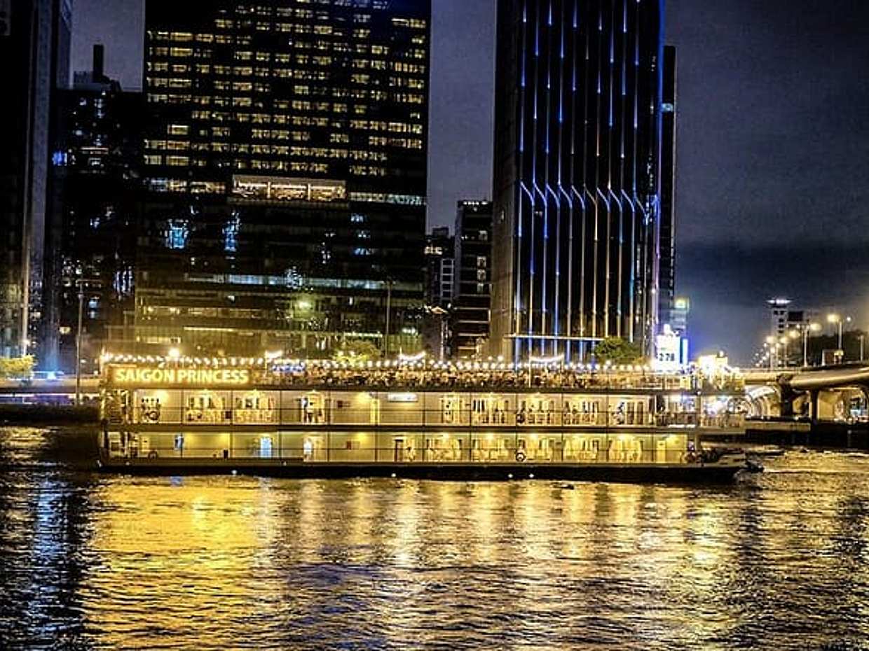 Saigon River Dinner Cruise: Buffet, Set Menu, Fine Dining (3hrs) in Vietnam, Ho Chi Minh City, photo 4