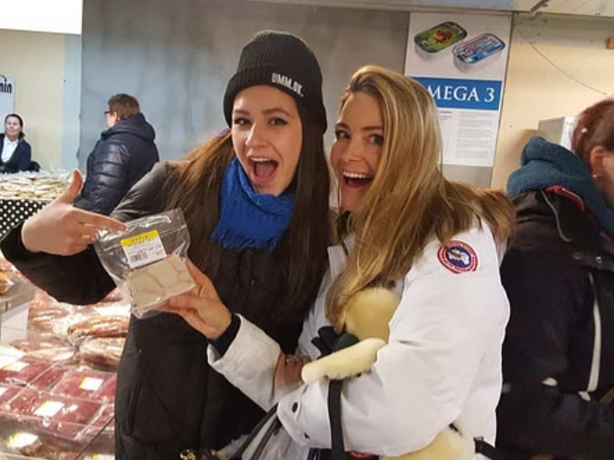 Víkendová prohlídka jídla v Reykjavíku se zastávkou na bleším trhu v Reykjavíku na Islandu, Prohlídka jídla v Reykjavíku a bleší trh, photo 2