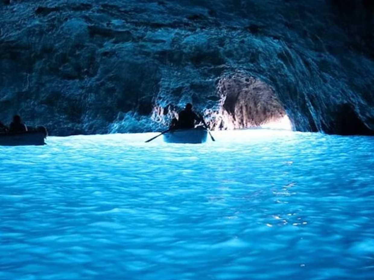 Capri Boat Tour with Blue Grotto: Fun & Swim in Italy, Sorrento, photo 2