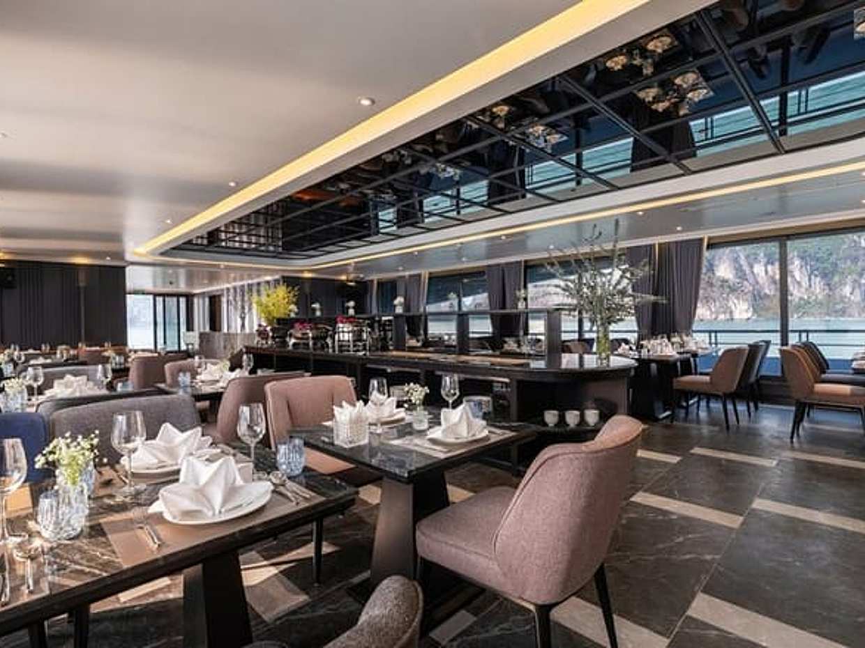 Taliya Modern Yacht Style in Halong Bay with Luxury Service, photo 3