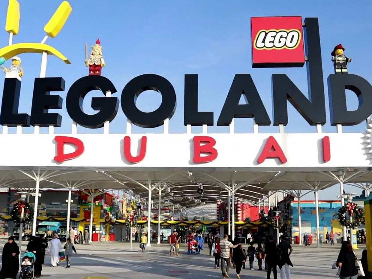 Private Transfer from Abu Dhabi to Dubai Theme Parks in United Arab Emirates, photo 3
