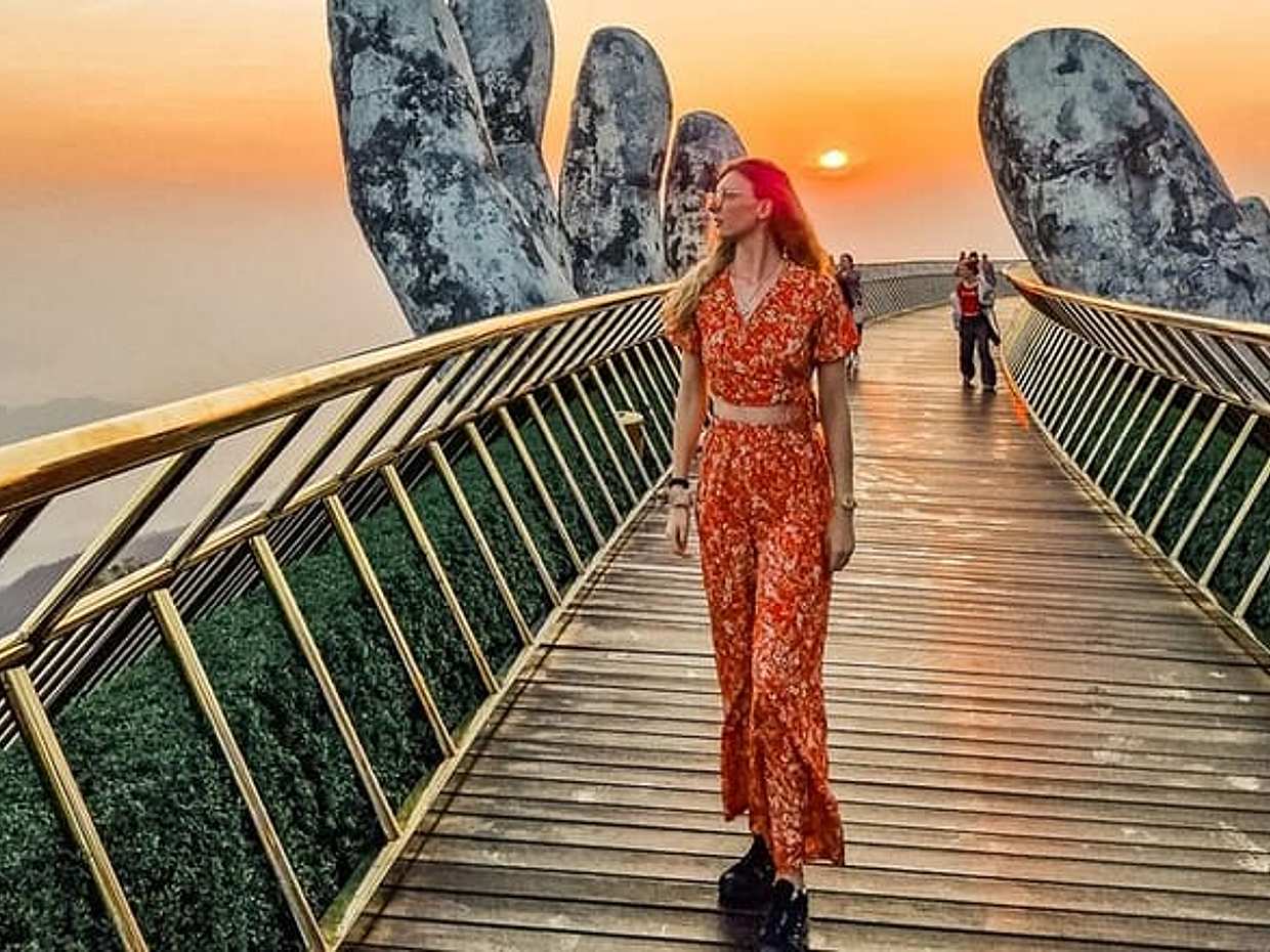 Ba Na Hills Sunset Tour with Golden Bridge & Night Dragon Bridge in Vietnam, Da Nang