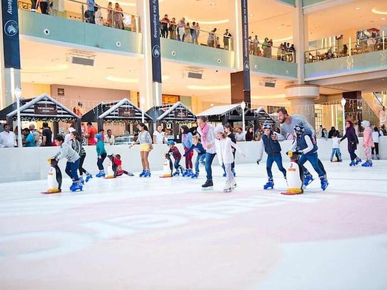 Dubai Ice Rink Entry Pass in United Arab Emirates, Sharjah, photo 4